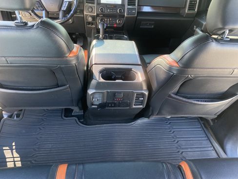 Used 2018 Ford F150 Raptor w/ Equipment Group 802A Luxury image 19