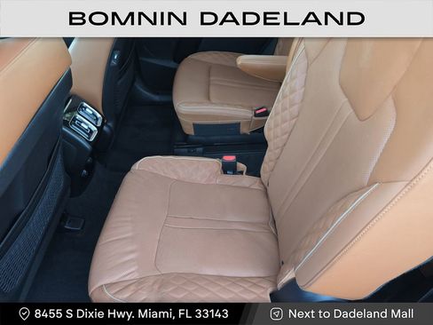 Used 2022 Kia Sorento SX Prestige w/ Rust Color Package image 12