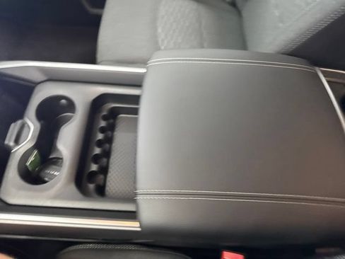 New 2026 RAM 2500 Big Horn AWD/4WD image 41