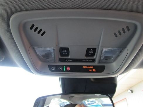 Used 2024 Chevrolet Malibu LT image 38