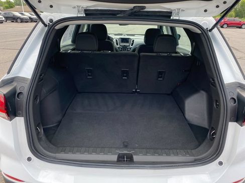 Used 2022 Chevrolet Equinox LS w/ Driver Confidence II Package AWD/4WD image 20