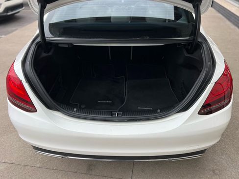 Used 2019 Mercedes-Benz C 300 Sedan image 22