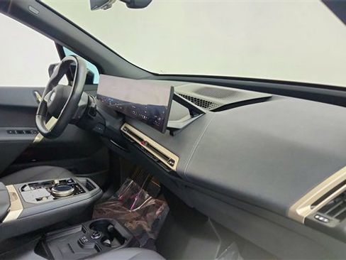 Used 2024 BMW iX xDrive50 w/ Sport Package image 21