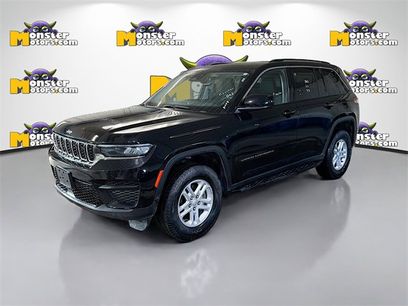 Used 2023 Jeep Grand Cherokee Laredo