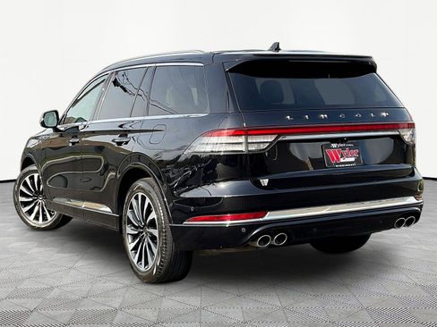 Used 2023 Lincoln Aviator Black Label Grand Touring AWD/4WD image 4