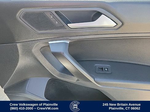 Used 2021 Volkswagen Tiguan SE R-Line AWD/4WD image 43