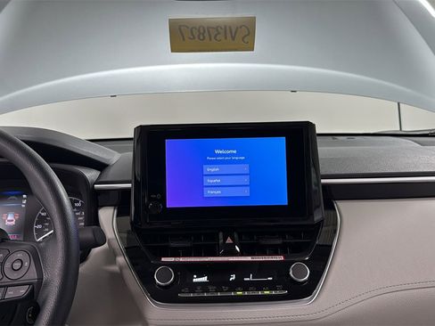 New 2025 Toyota Corolla Cross L image 10