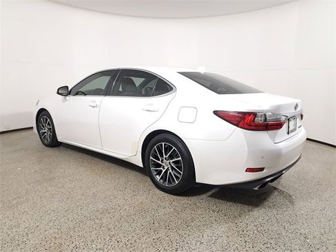 Used 2018 Lexus ES 350 image 7