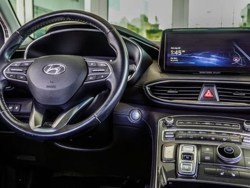 Used 2022 Hyundai Santa Fe SEL w/ Convenience + Premium Package FWD image 18