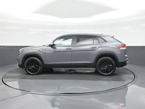 Used 2022 Volkswagen Atlas Cross Sport SE AWD/4WD image 4