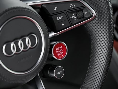 Used 2022 Audi R8 V10 performance image 32