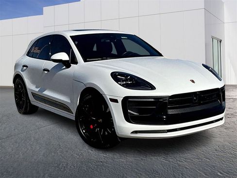Used 2023 Porsche Macan GTS image 9
