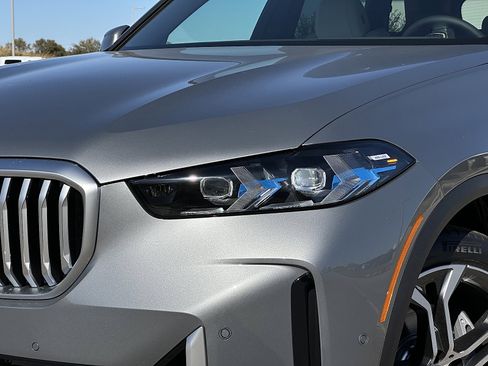 New 2026 BMW X5 xDrive40i image 4
