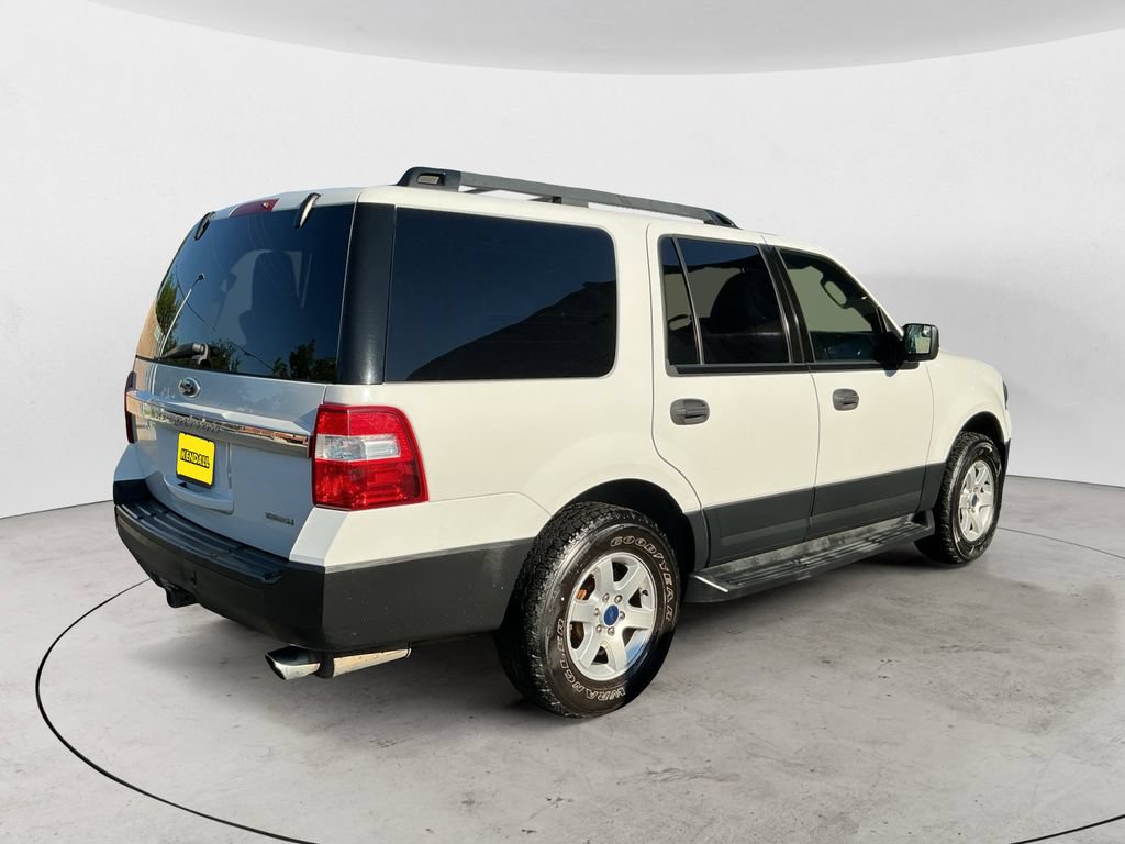 Used 2016 Ford Expedition XL w/ Equipment Group 101A AWD/4WD image 5