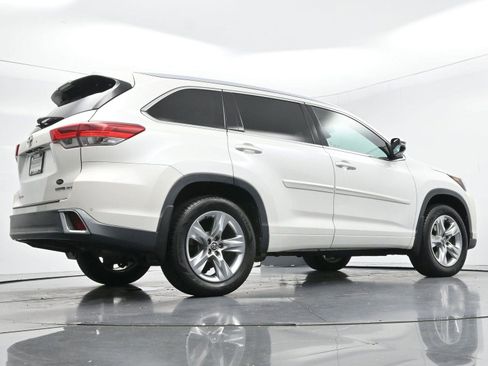 Used 2017 Toyota Highlander Limited w/ Protection Package #3 AWD/4WD image 59