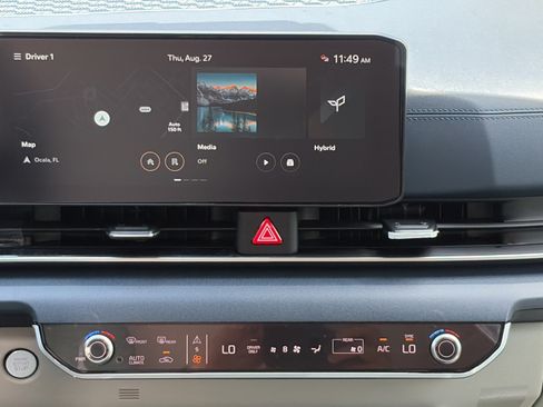 New 2026 Kia Carnival EX FWD image 16