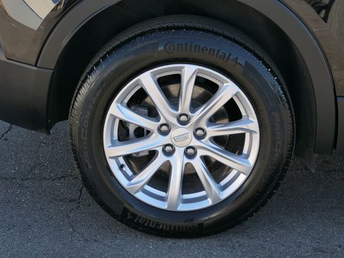 Used 2023 Cadillac XT4 Luxury w/ Cold Weather Package image 28