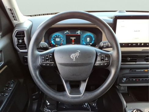 Used 2025 Ford Bronco Sport Big Bend AWD/4WD image 18