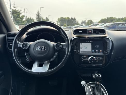 Used 2017 Kia Soul + w/ Audio Package FWD image 2
