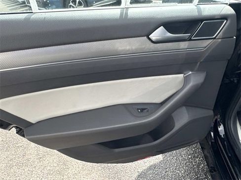 Certified 2020 Volkswagen Arteon SEL image 9