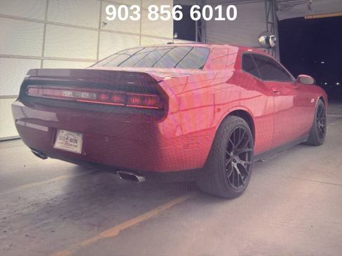 Used 2012 Dodge Challenger SRT8 w/ Premium Sound Group image 2