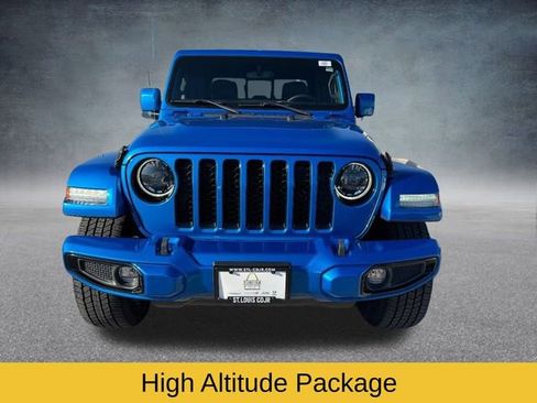 Used 2023 Jeep Gladiator Overland image 12
