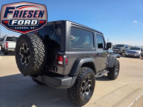 Used 2021 Jeep Wrangler Sport AWD/4WD image 7