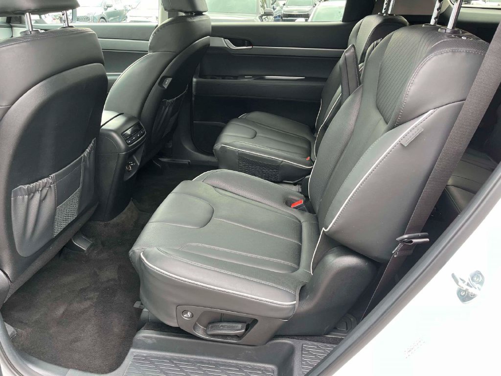 Used 2025 Hyundai Palisade SEL FWD image 6