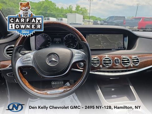 Used 2015 Mercedes-Benz S 550 4MATIC Sedan image 4