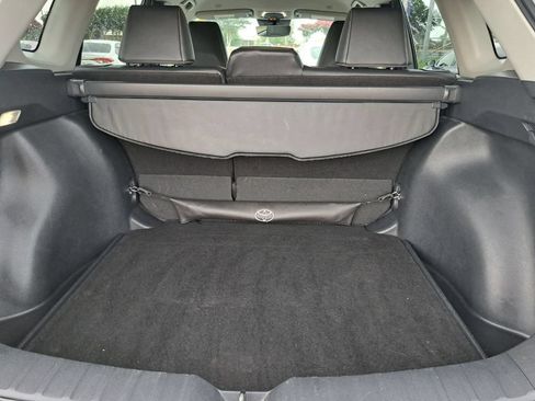 Used 2025 Toyota Corolla Cross XLE FWD image 26