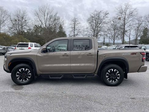 Used 2024 Nissan Frontier PRO-4X w/ Pro Convenience Package image 6