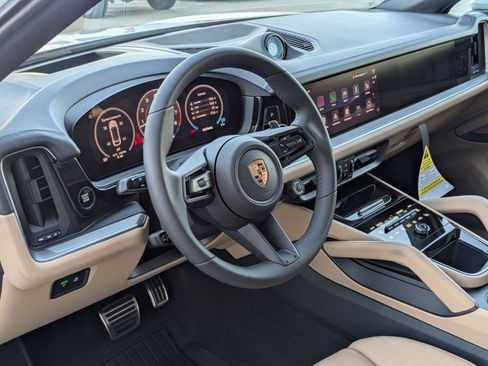 New 2026 Porsche Cayenne S AWD/4WD image 4
