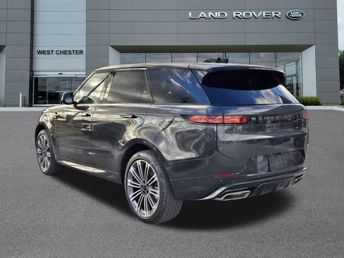 New 2026 Land Rover Range Rover Sport Dynamic SE image 3
