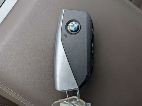 Used 2025 BMW X3 xDrive30i AWD/4WD image 34