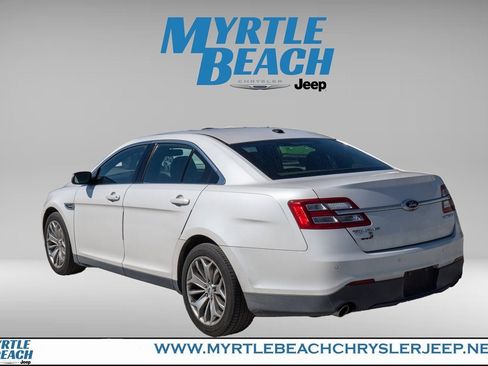 Used 2013 Ford Taurus Limited image 4
