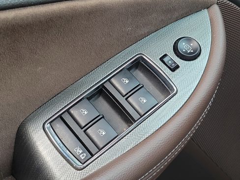 Used 2014 Chevrolet Impala LT w/ Premium Seating Package image 25
