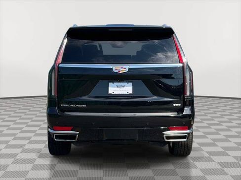 Used 2024 Cadillac Escalade ESV Premium Luxury Platinum AWD/4WD image 6