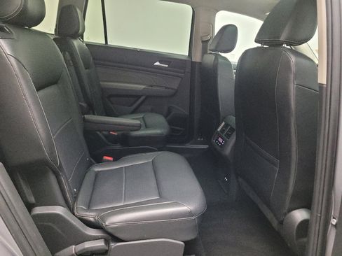 Used 2022 Volkswagen Atlas SE w/ Panoramic Sunroof Package FWD image 19