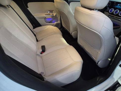 Used 2023 Mercedes-Benz GLA 250 image 19