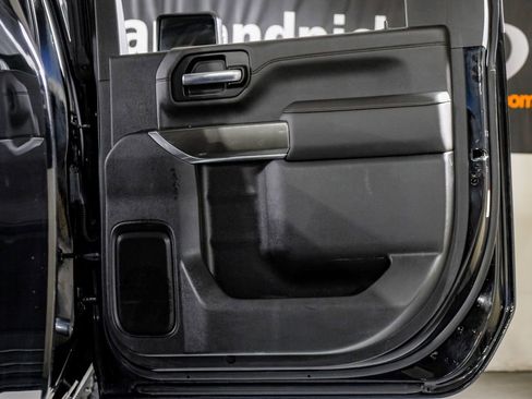 Used 2020 GMC Sierra 3500 AT4 w/ AT4 Premium Package image 40