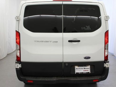 Used 2017 Ford Transit 250 130 Low Roof RWD image 8