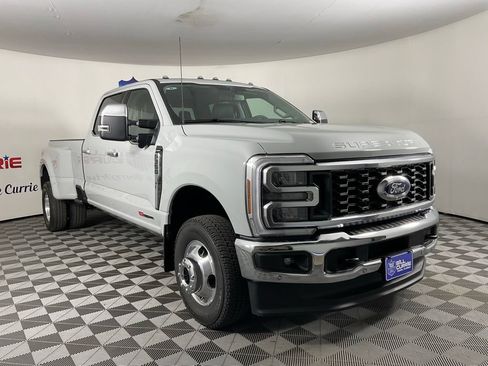 New 2026 Ford F350 Lariat w/ Lariat Ultimate Package AWD/4WD image 1