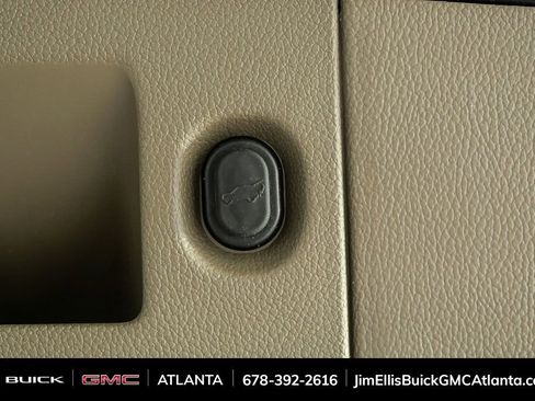 Used 2018 Chevrolet Suburban LT w/ Max Trailering Package image 34