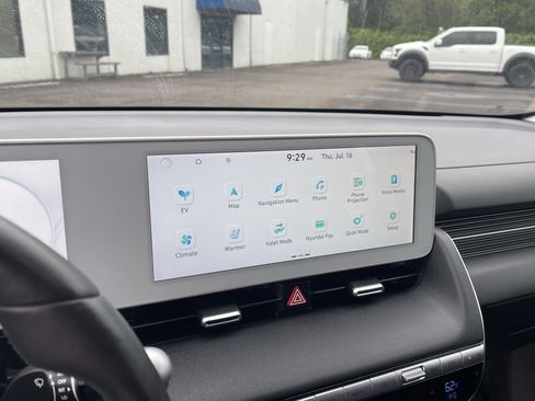 Certified 2024 Hyundai Ioniq 5 SEL RWD image 23