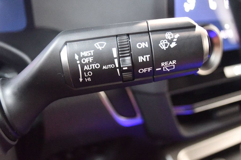 Used 2024 Lexus GX 550 w/ Cold Area Package AWD/4WD image 57