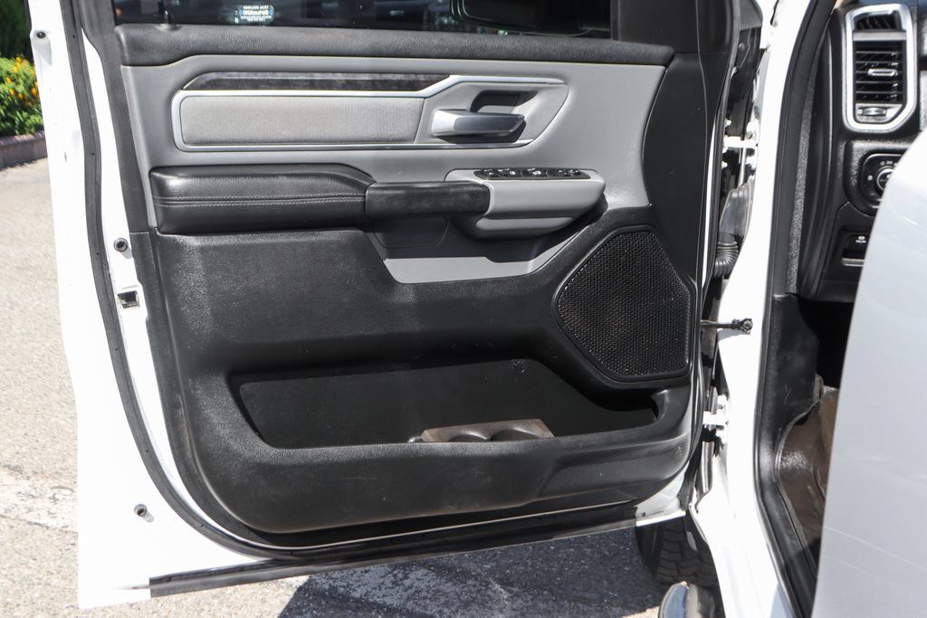 Used 2020 RAM 1500 Lone Star RWD image 18