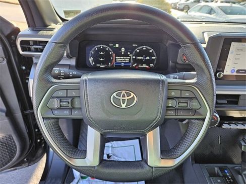 Used 2024 Toyota Tacoma 4x4 Double Cab image 26