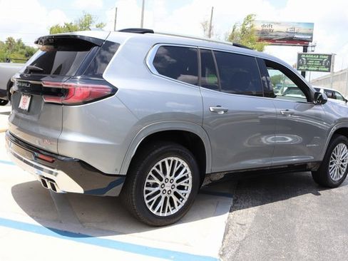 New 2025 GMC Acadia Denali w/ Super Cruise Package image 7