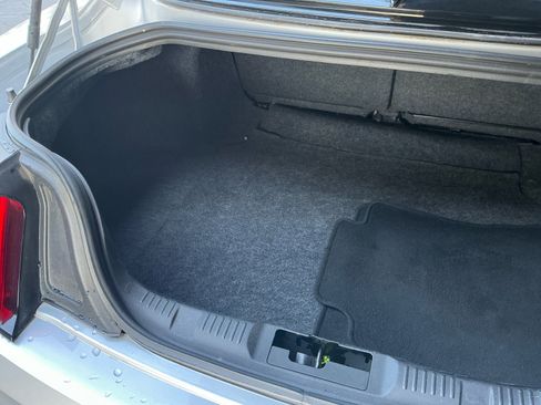Used 2016 Ford Mustang GT RWD image 18