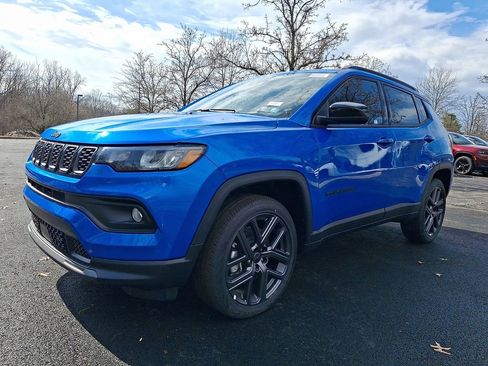 New 2026 Jeep Compass Latitude w/ Sun and Sound Group AWD/4WD image 2